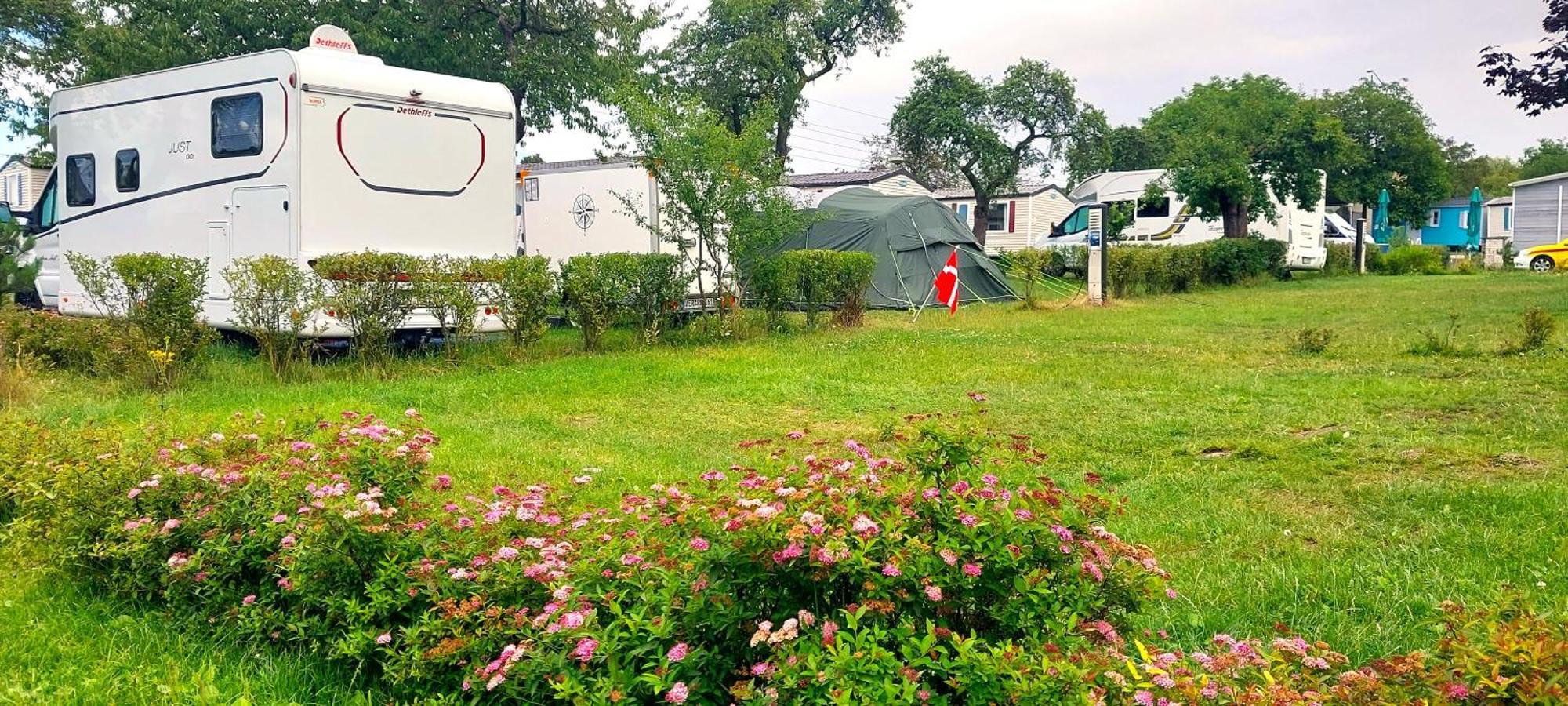 Triocamp Praha Hotel Ngoại thất bức ảnh